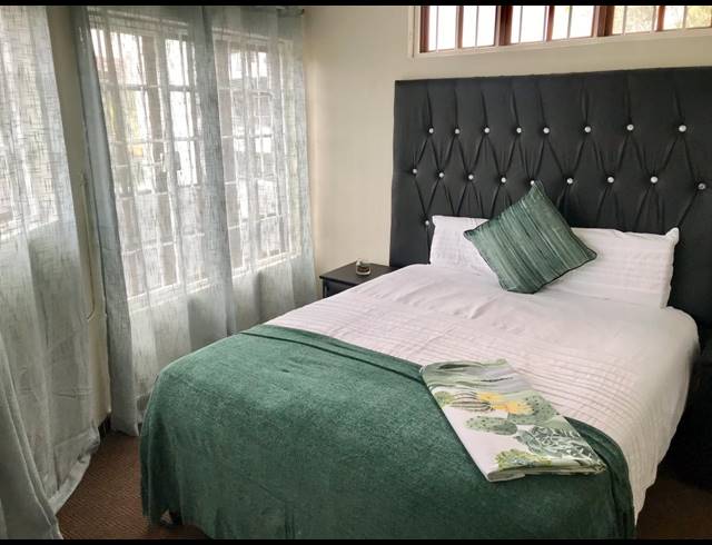 1 bed property to rent in STRATHAVON